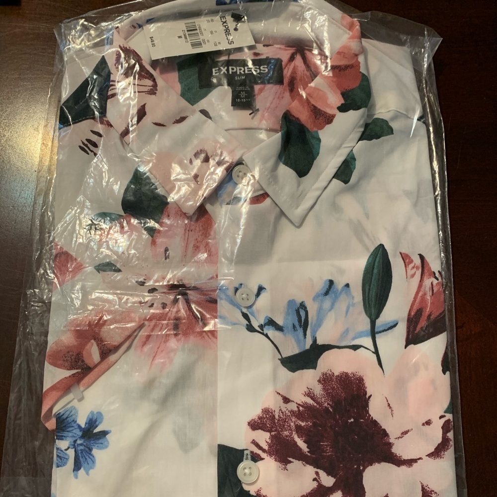 Express Short Sleeve Floral Shirt. New with Tags.